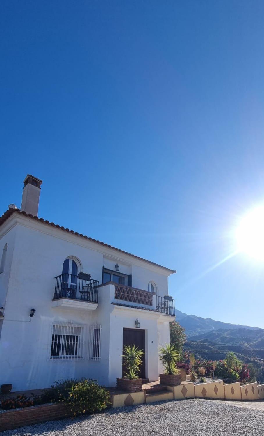 La Vista Vinuela Bed & Breakfast エクステリア 写真