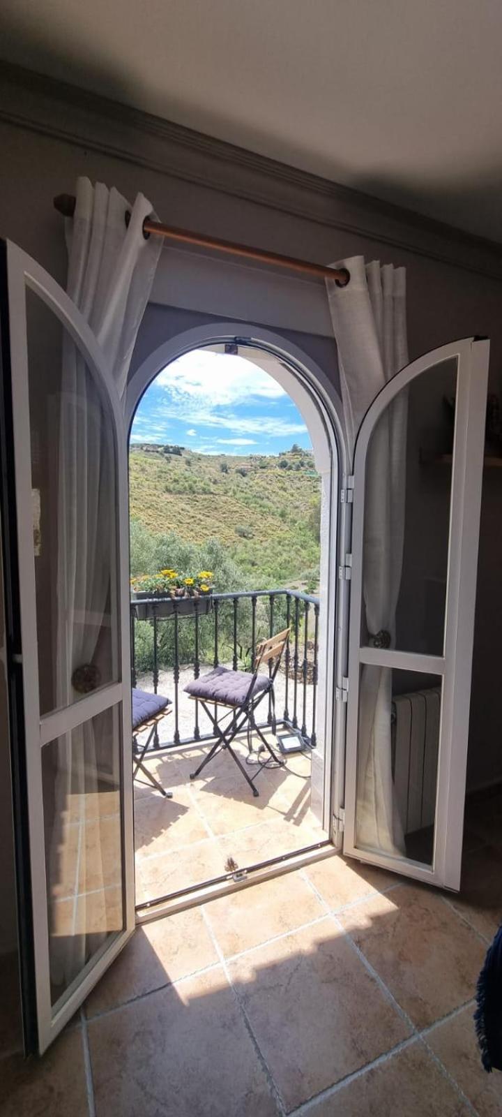 La Vista Vinuela Bed & Breakfast エクステリア 写真