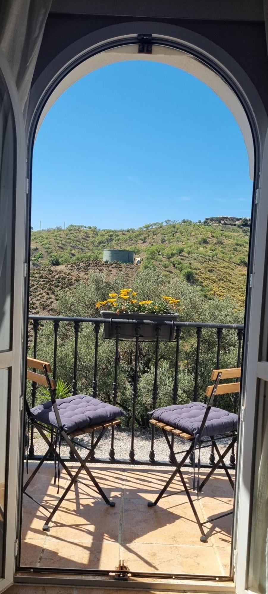 La Vista Vinuela Bed & Breakfast エクステリア 写真